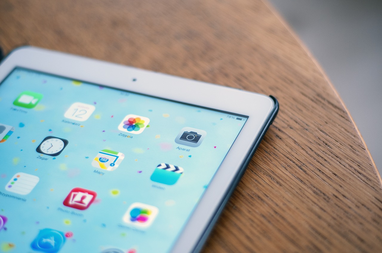 2 How to delete apps in iPad or IPhone 2 How to delete apps in iPad or IPhone
