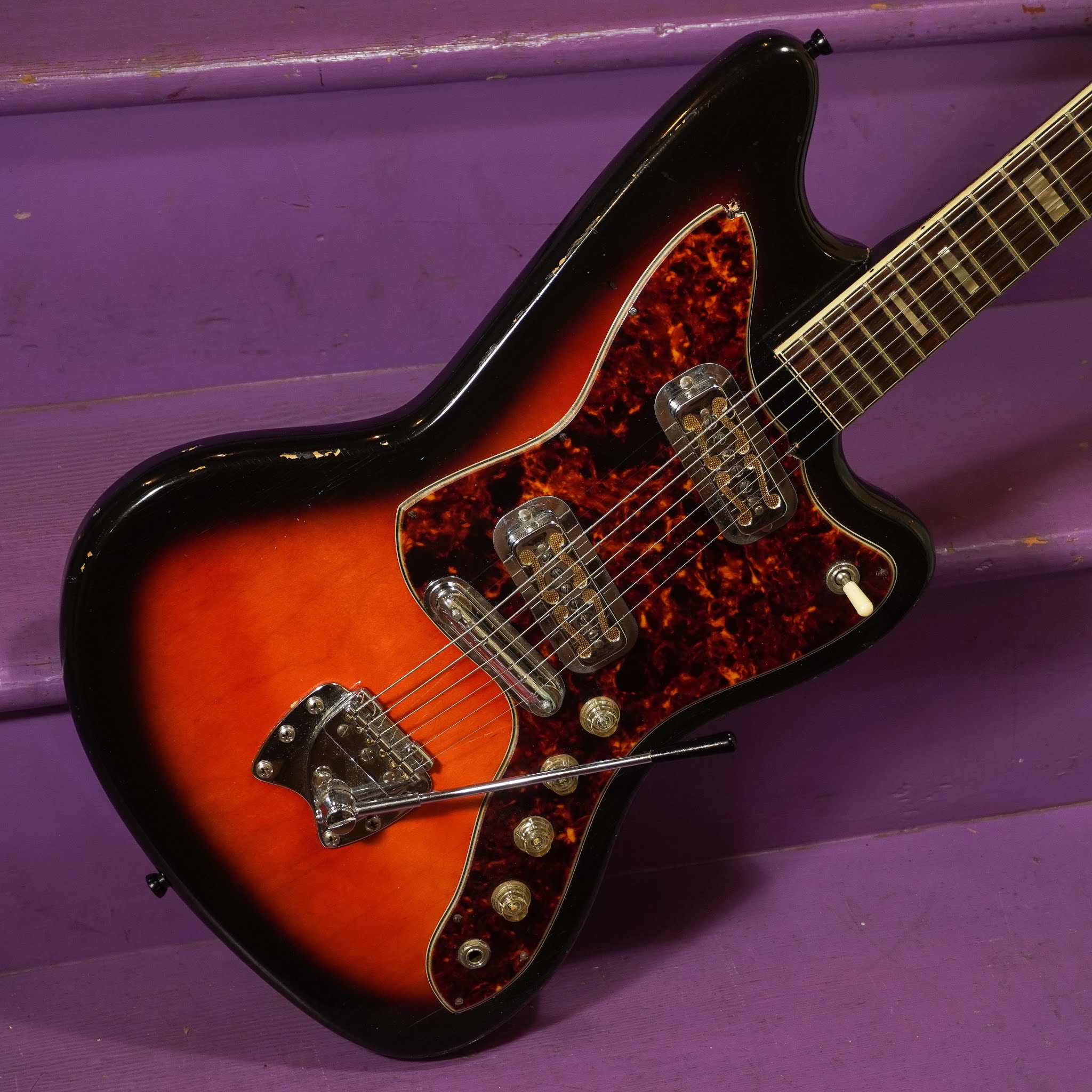 1960s Silvertone 1478 (Harmony H19) Electric Guitar