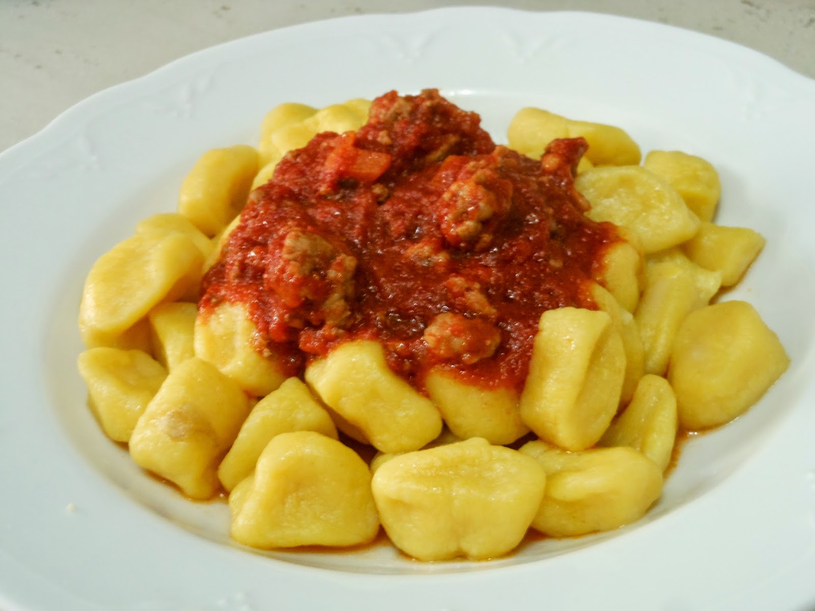 Provare Per Gustare... ..GIOVEDI' GNOCCHI DI SEMOLA RIMACINATA E UN