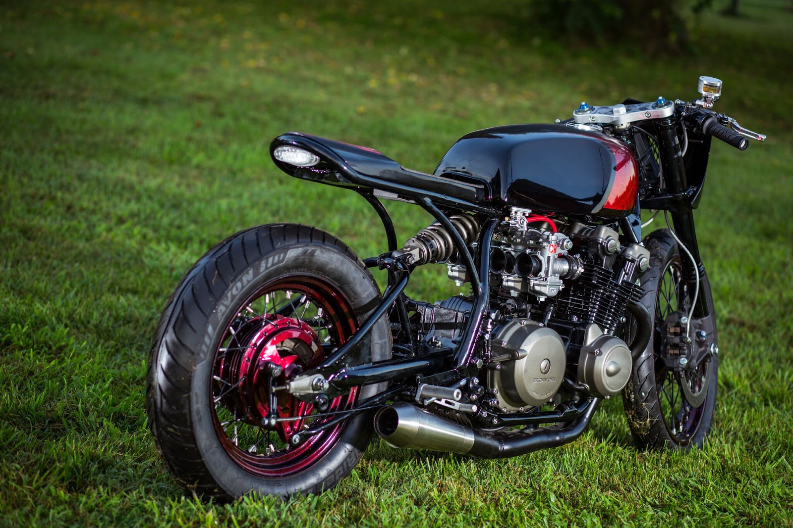 японский кастом. переделки honda xr600r скремблер. проект кастома virago 750. флэт трекер мотоцикл. л кастом.