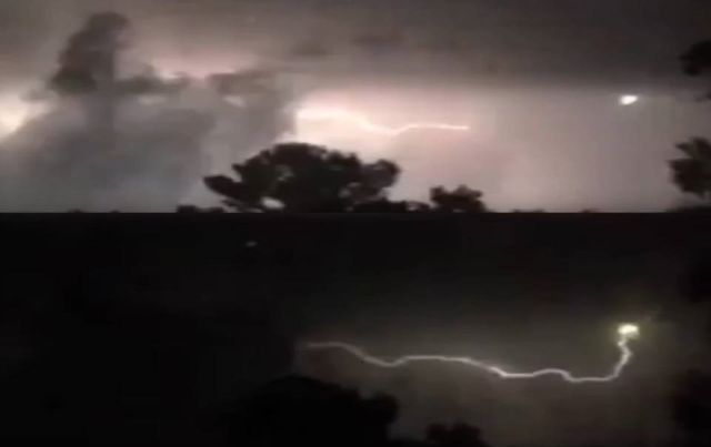 UFO News ~ UFO hit by lightning strike in Hungary plus MORE UFO%2Bhit%2BLightning%2Bstrike