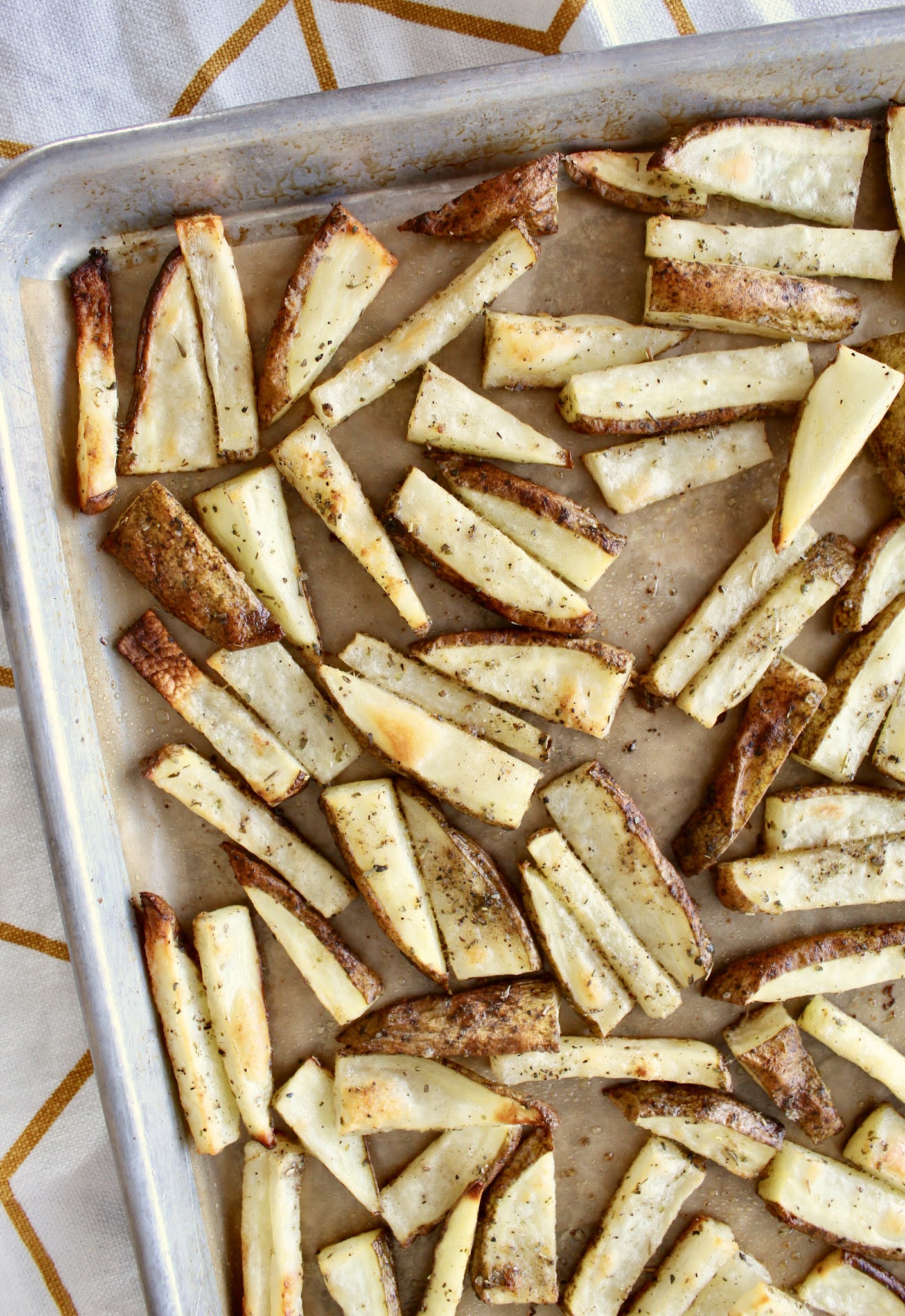 Oven Baked Garlic Herb Fries