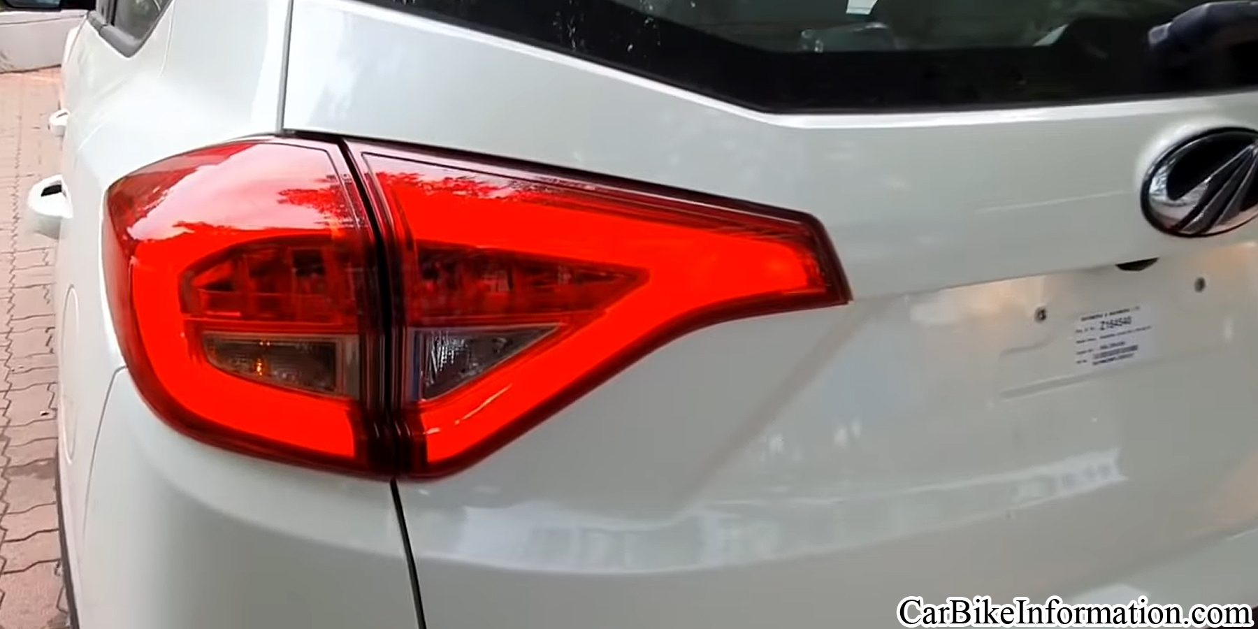 Mahindra XUV 300 Price , Specs , Images , Colour , Varient