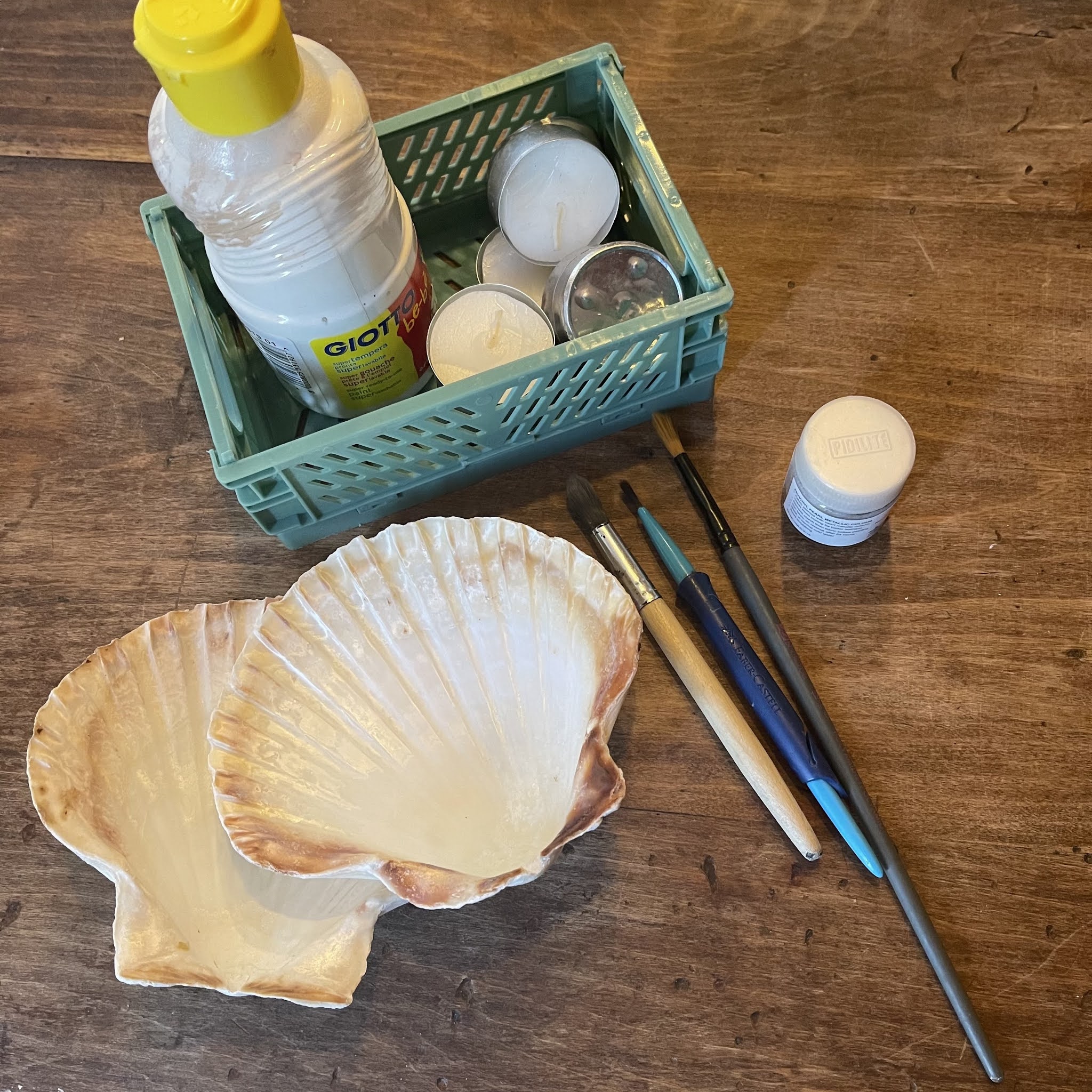 diy-3-how-to-decorate-scallop-shells