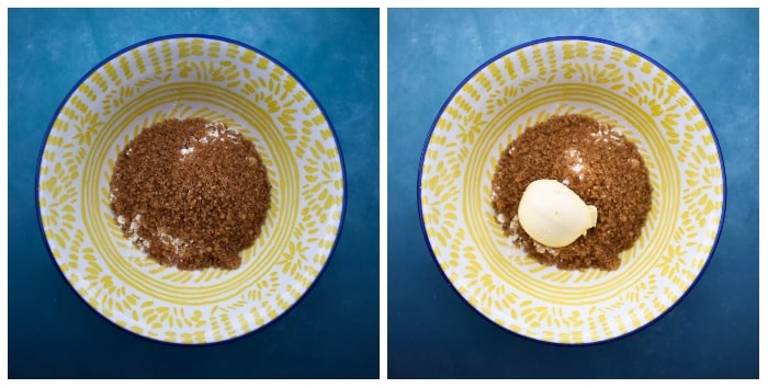 Membuat microwave blackberry crumble - langkah 2 Membuat microwave blackberry crumble - langkah 2 (garam, gula merah, dan olesan bebas susu ditambahkan ke mangkuk)