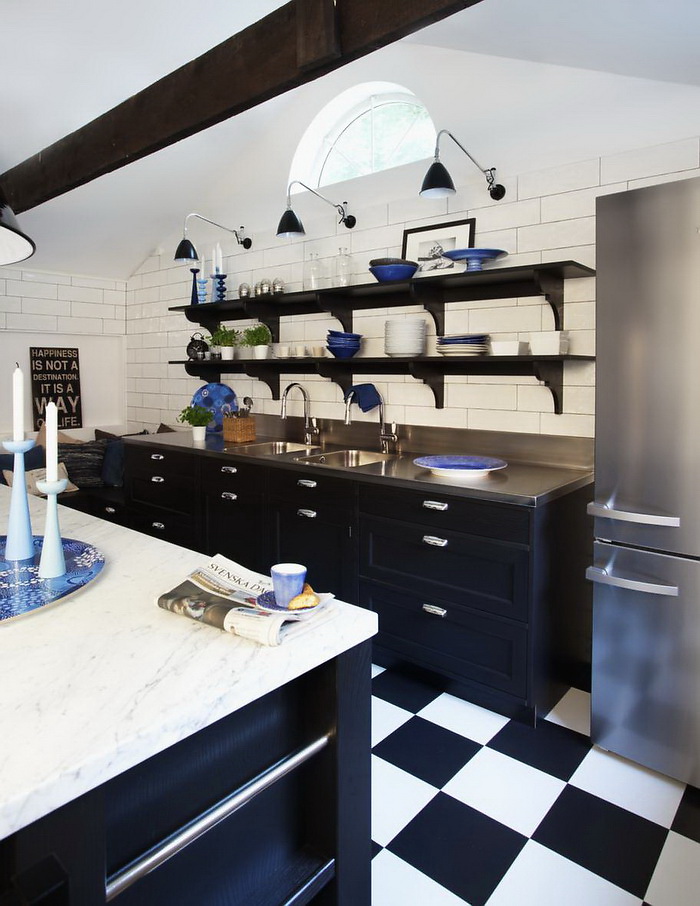 Las Cositas de Beach & eau: UNA COCINA EN BLANCO Y NEGRO.....el textil