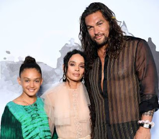 Lola Iolani Momoa with her parents