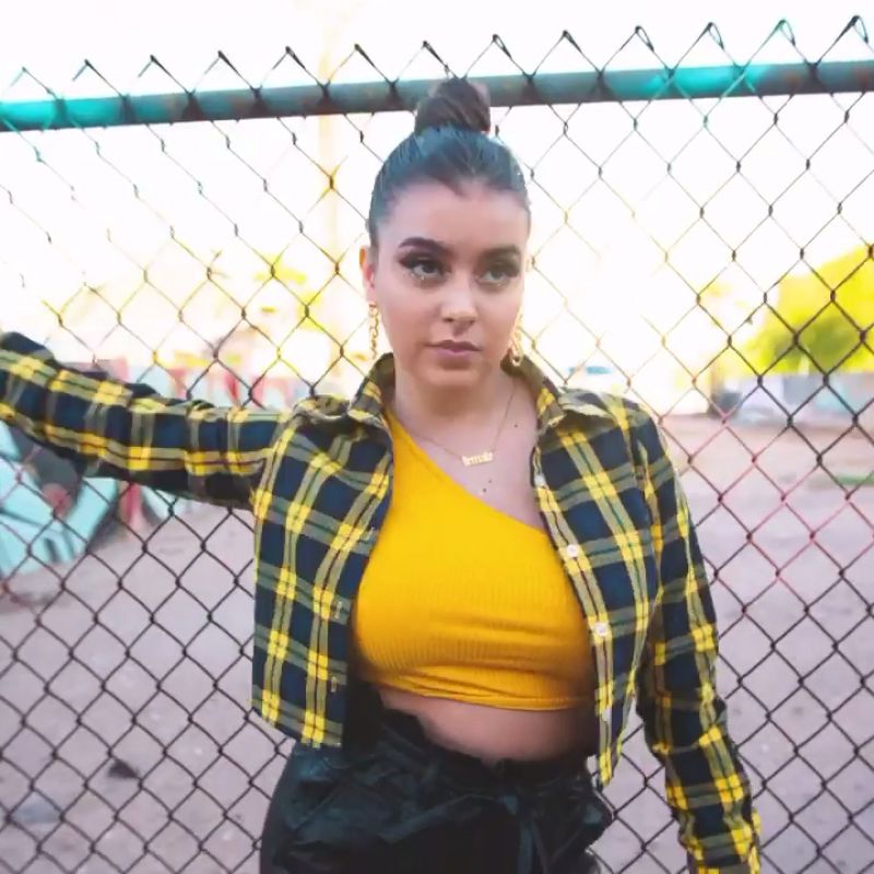 Kalani Hilliker – Social Media 10-21-2019 - RitzyStar