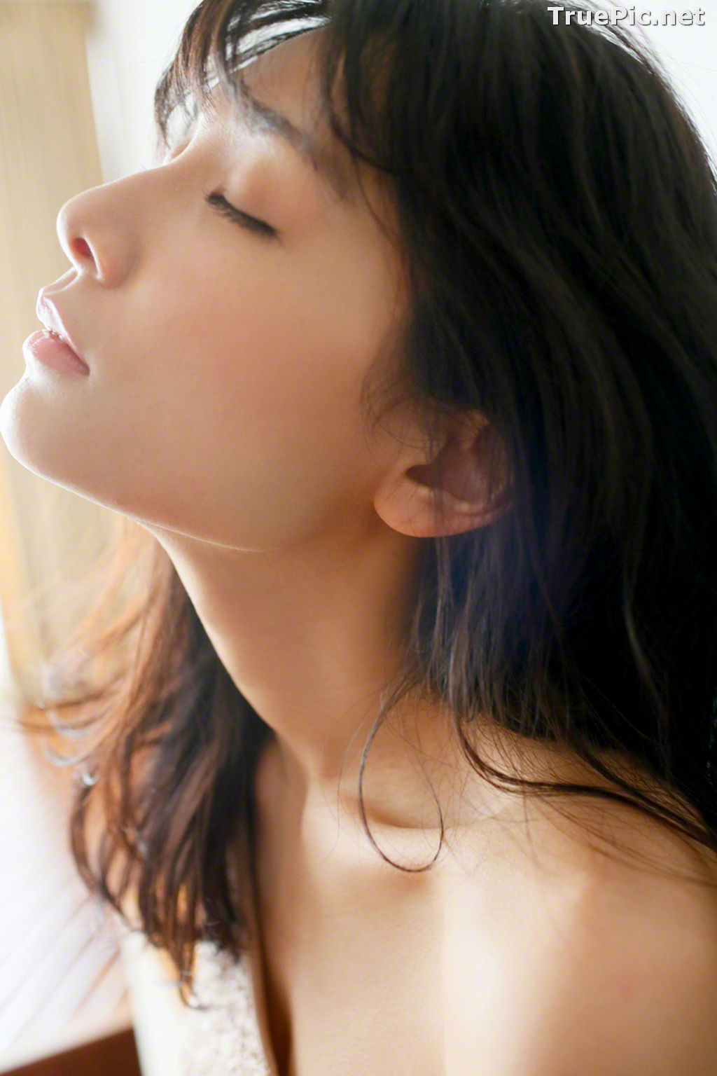 Image Wanibooks No.137 – Japanese Idol Singer and Actress – Erika Tonooka - TruePic.net - Picture-230