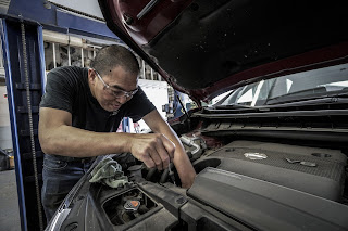 imagen de mantenimiento de motor