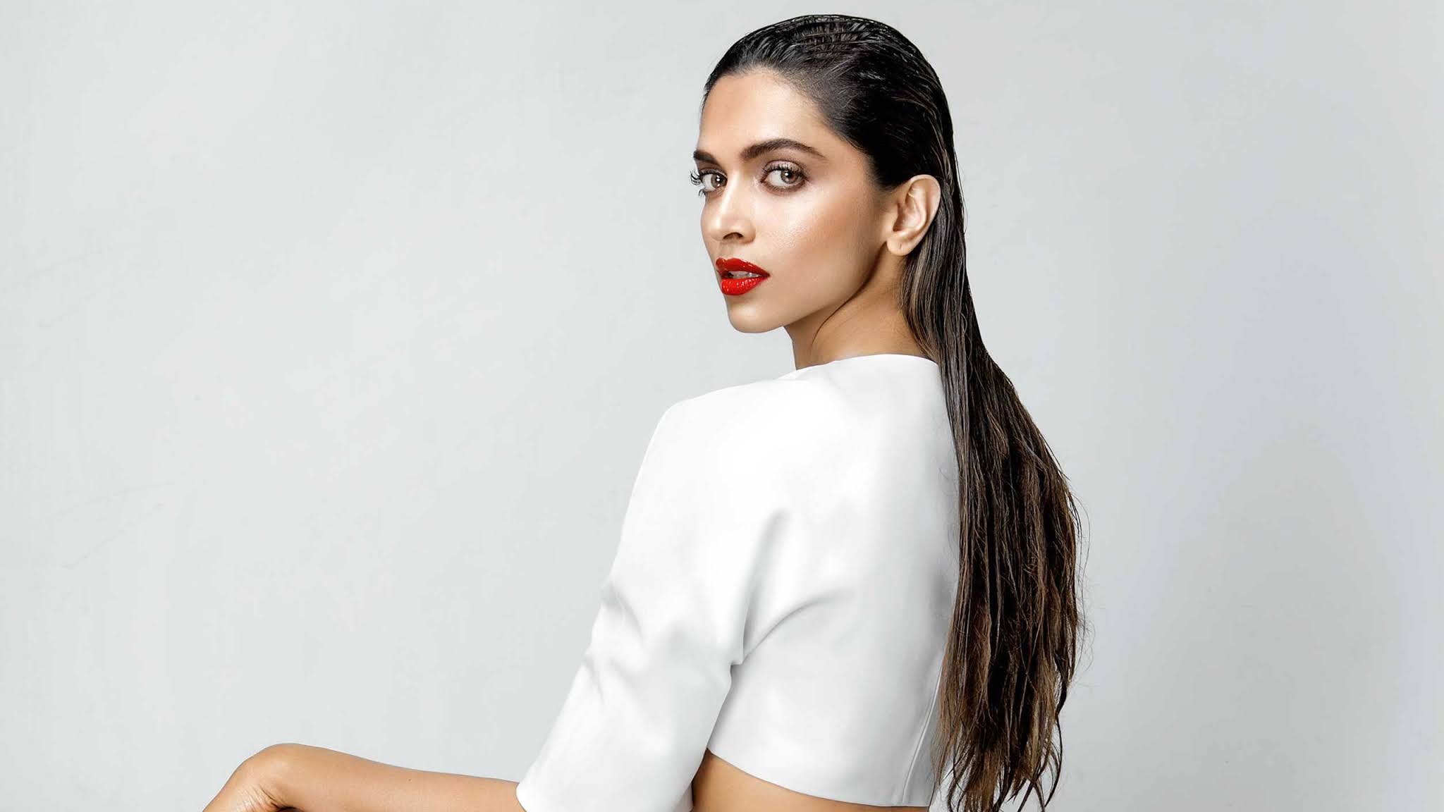 Deepika Padukone UHD HD Photo