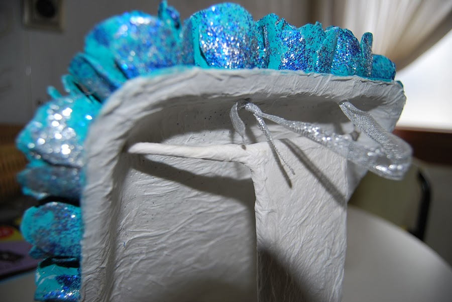 Pie de cuadro de flores de carton