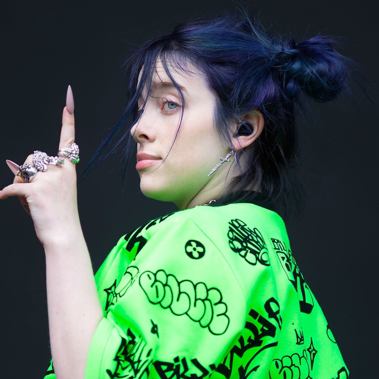 Billie Eilish vem para a próxima edição do Lollapalooza Brasil; segundo