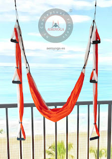 COLUMPIO YOGA, HAMAC YOGA, YOGA HAMMOCK, YOGA AERIEN, HAMAC YOGA, TRAPECIO YOGA, YOGA TRAPEZE, GRAVITY, SWING, YOGASWING, fly, flying, airyoga, aerialyoga  