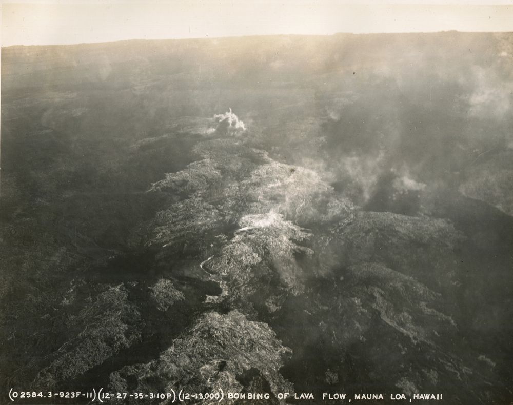 bombing of the 1935 Mauna Loa eruption