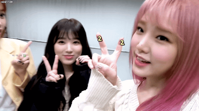 아직도 17살인  원영채원 나코 예나