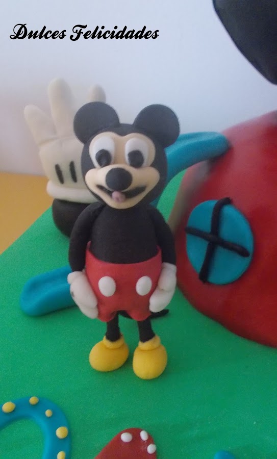 Modelado Mickey Mouse fondant