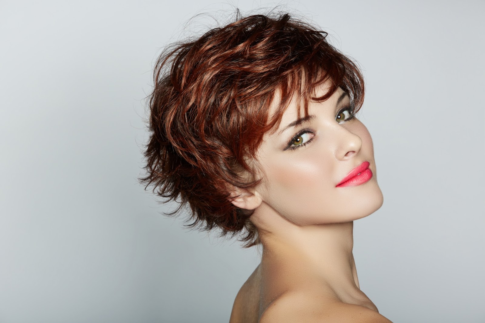50 pretty short wavy hairstyles for women | hairstylo