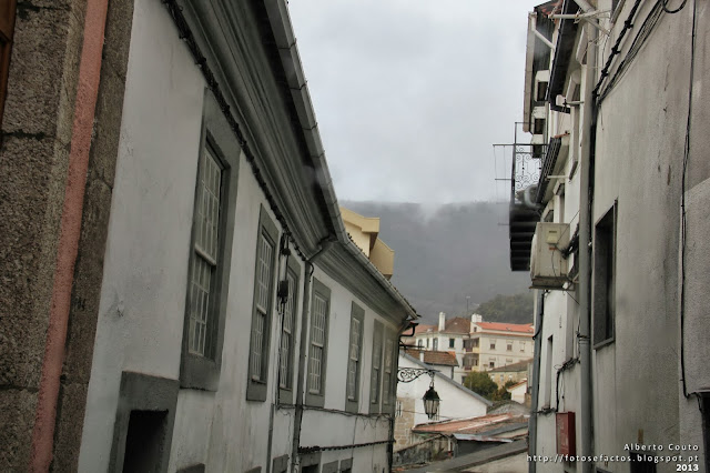 Rua típica da Covilhã-http://fotosefactos.blogspot.com