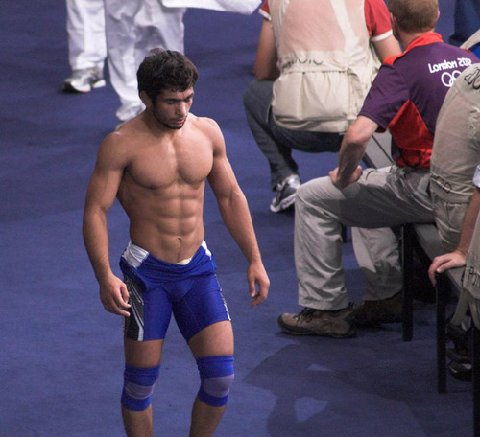 Hot Guys Nude: Wrestlers In Singlets