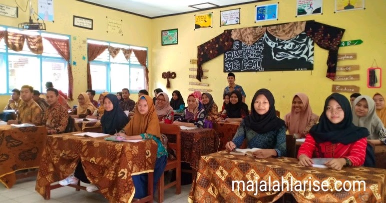 Secarik Jarik Semarakkan Hari Batik Di Sman 1 Purwantoro Majalah Larise