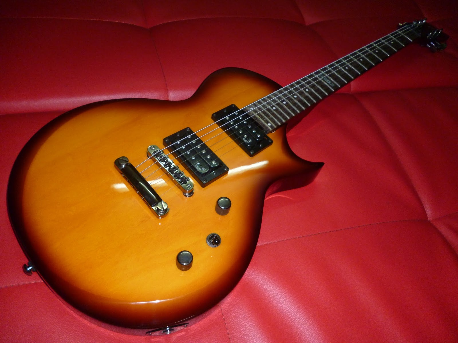 Velocity Music Studio ESP LTD EC10 Electric Guitar
