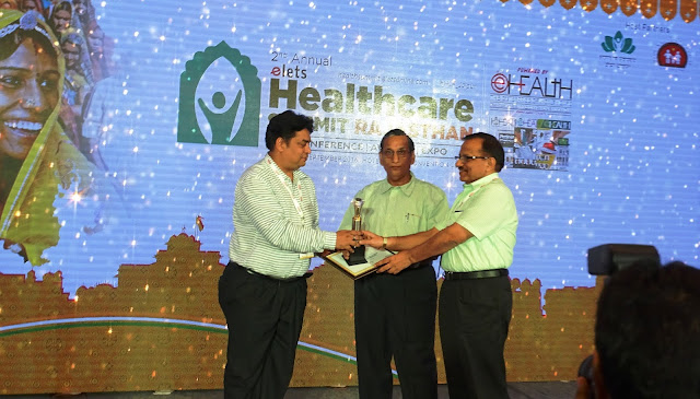Dr. S C Pareek, MD, BMCHRC and Dr. Prem Singh Lodha, ED, BMCHRC receiving the award from Mr. Naveen Jain, Mission Director (NHM), Medical, Health & Family Welfare, Government of Dr. S C Pareek, MD, BMCHRC and Dr. Prem Singh Lodha, ED, BMCHRC receiving the award from Mr. Naveen Jain, Mission Director (NHM), Medical, Health & Family Welfare, Government of