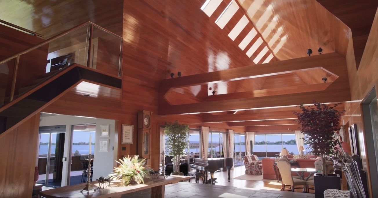 10 Photos vs. 2 & 4 Seascape Lane, Quogue, NY vs. Hamptons Home Interior Design Tour