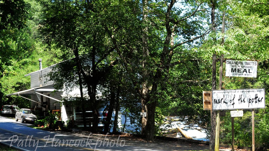 Artists Mark of the Potter in Clarkesville,