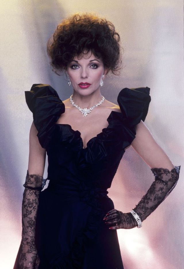 Stunning Fashion Styles of Joan Collins in the 1980s Through Fabulous ...