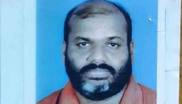 Former CPM local committee secretary hanged in Konni; Family with allegations against CPM local leadership, Pathanamthitta, News, Local News, Politics, Suicide, Dead Body, Threatened, Allegation, Kerala