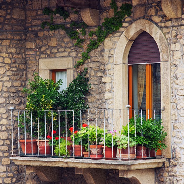 Balcony ideas for small apartment