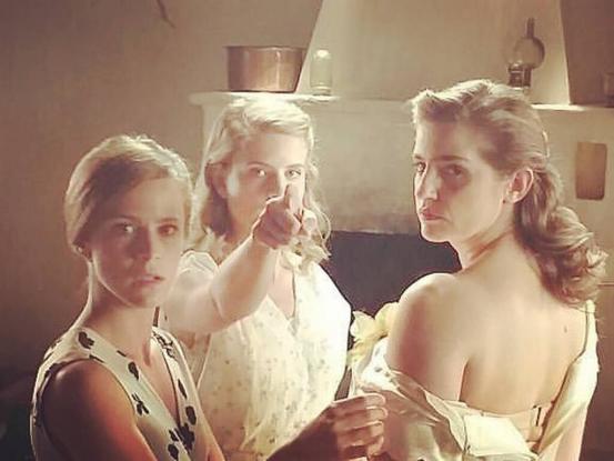 Άγριες Μέλισσες: Ένας ανομολόγητος πόθος και μια μάχη σώμα με σώμα γκρεμίζουν τα πάντα σε μία νύχτα