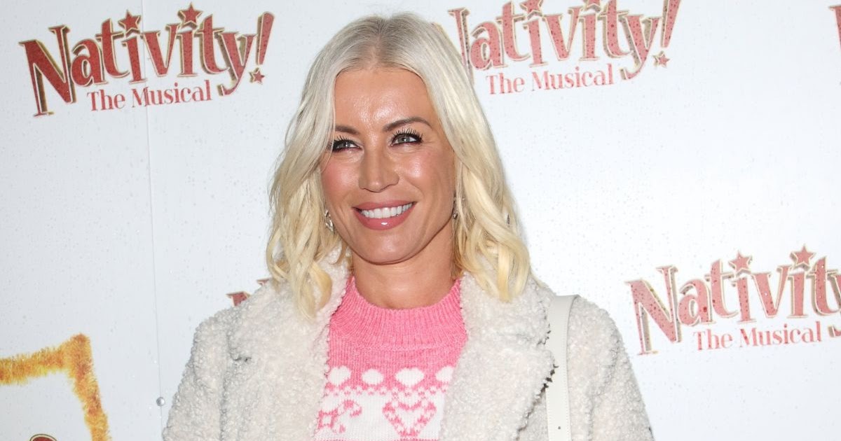 Denise van Outen Clicks at Nativity! The Musical Press Night