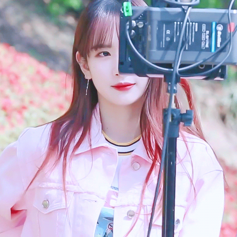 상큼한 봄느낌의 우주소녀