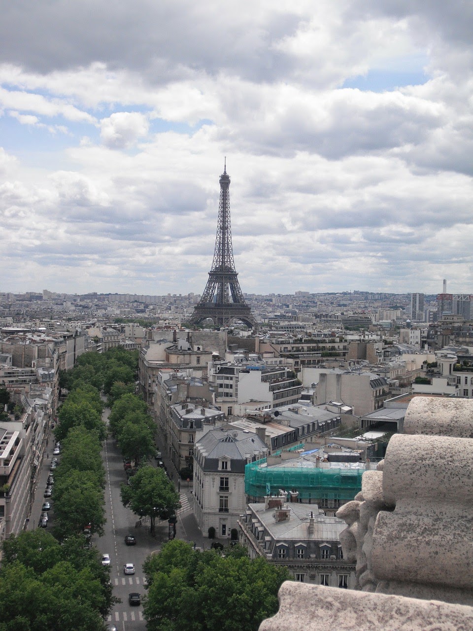 Monica's Bookish Life: Literary Quotes About Paris