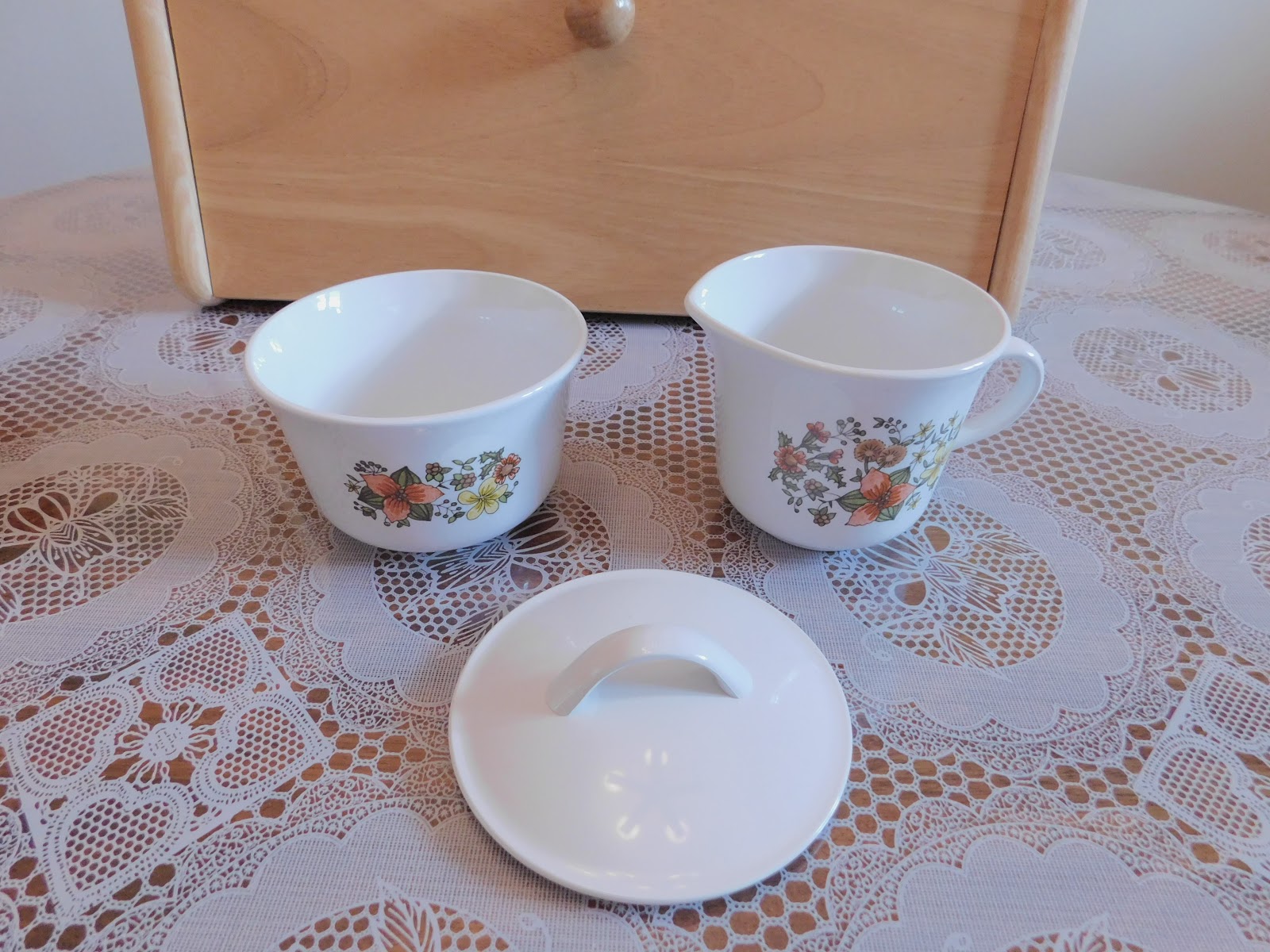 Lost Lovelies Found Corelle " Indian Summer" Cream And Sugar Set