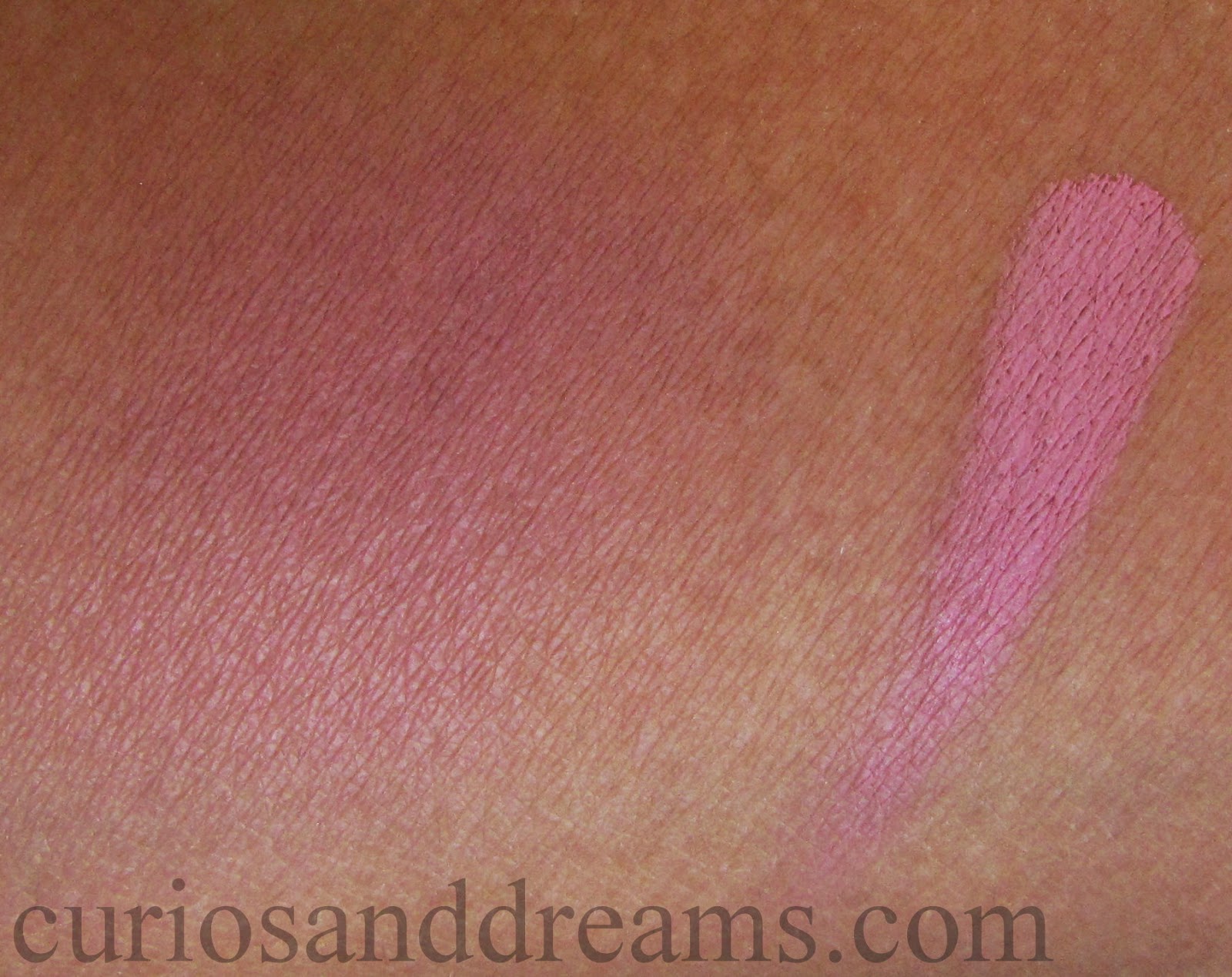 Makeup Revolution Cream Blusher review, Makeup Revolution Framboise Shake review