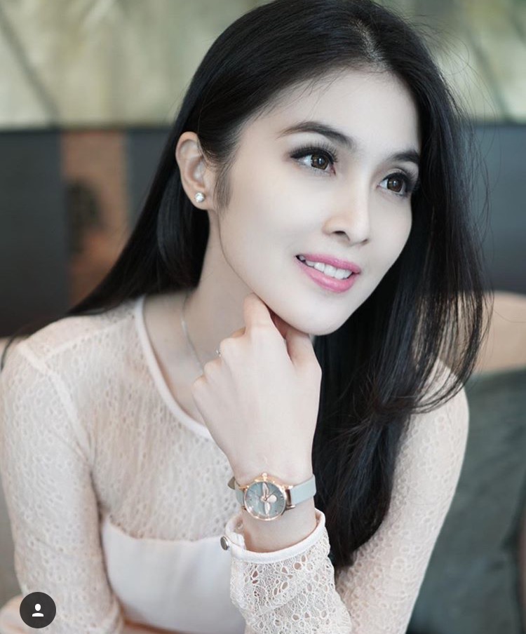 55 Artis Cantik Indonesia Dengan Body Mulus Dan Sexy | Foto Artis Indonesia