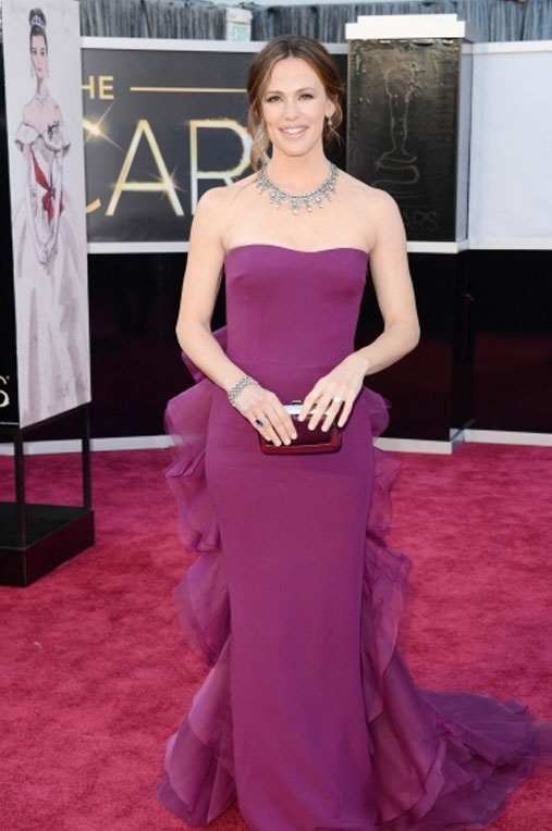 Didem Chic 2013 Kırmızı Halı Şıkları..