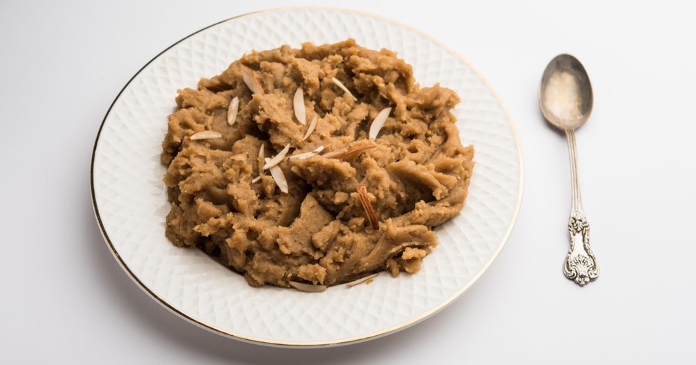 आटे का हलवा बनाने की विधि Atta Halwa Recipe in Hindi