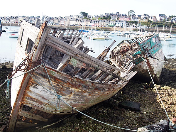 Camaret-sur-mer : le cimetière de bateaux