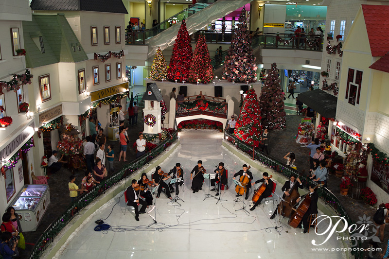 Por Photo Christmas Decoration at 1 Utama 2010