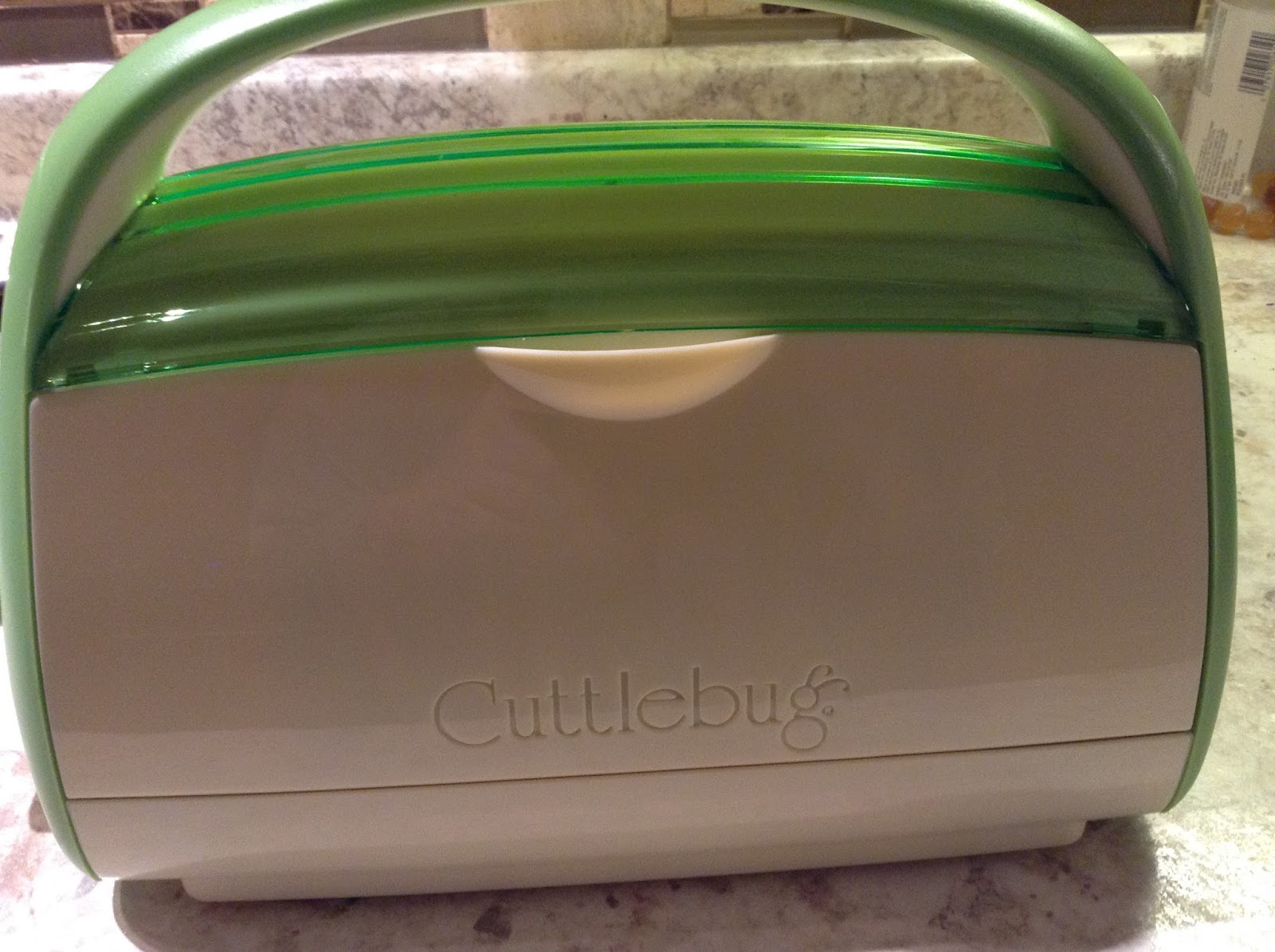 A Moment with Mimi Cutting thin dies on a Cuttlebug without a Cplate