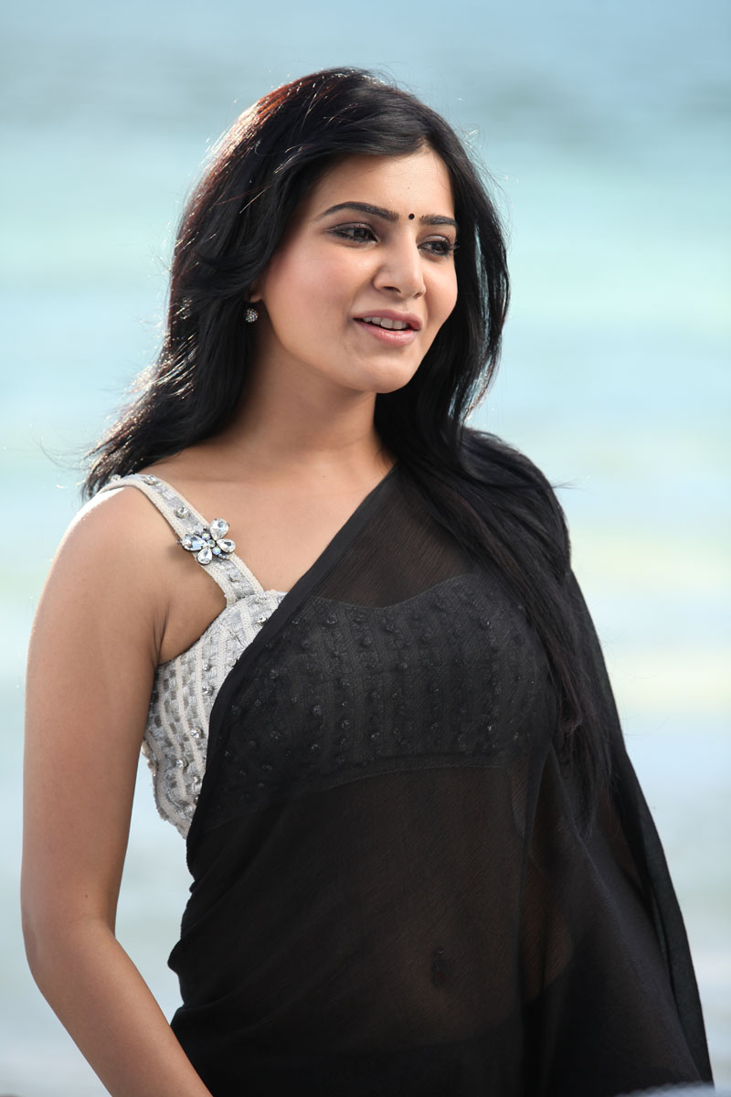 Samantha Ruth Prabhu in saree, Samantha Ruth Prabhu in sleevless blouse