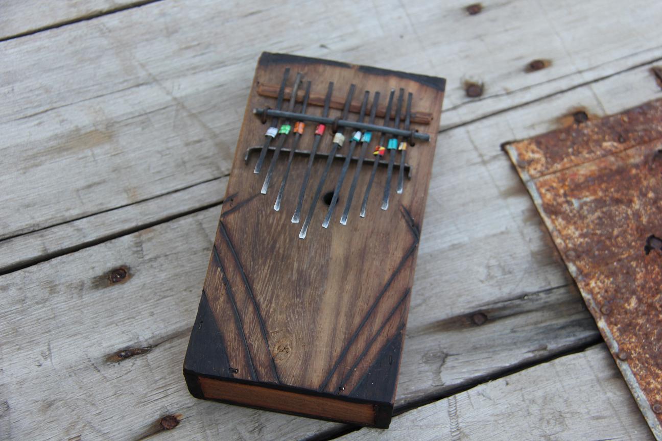 A Piece of Africa Holiday Project! 9 African Thumb Piano