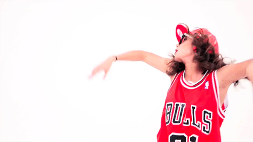 Mademoiselle Loves Books: Playlist: 15 músicas para dançar sozinho