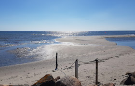 Urlaub in Dänemark: Verliebt in die nördliche Ostseeküste. Die kinderfreundlichen Strände an der Ostsee und das Glitzern des blauen Meeres: Einfach faszinierend!