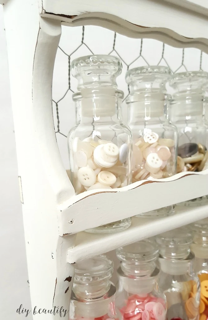 Vintage Spice Rack for Beautiful Button Storage - DIY Beautify
