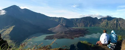 Plawangan Senaru Crater Rim 2641 meters Mount Rinjani